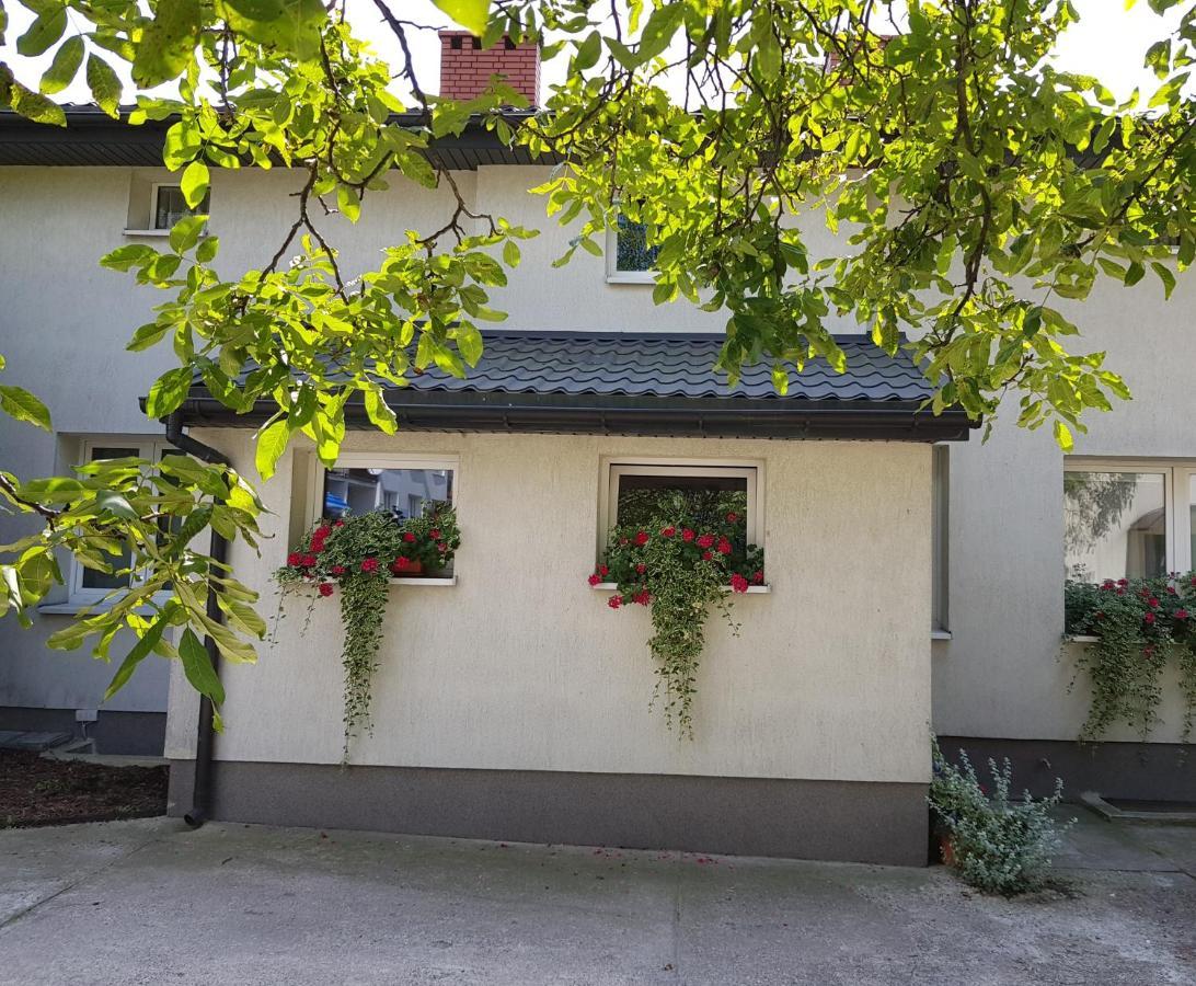 Domek Podróżniczy Łódź Exterior foto